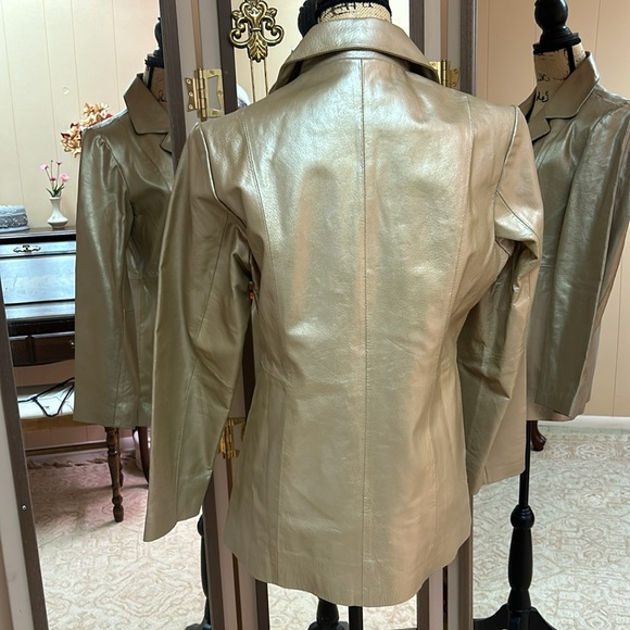 Trivecca 100% leather. Size small - Picture 5 of 5